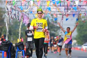 BIB: 42799
                            <button type="button" onclick="openModal(9918447)" class="btn btn-primary btn-sm float-right btn-popup" data-toggle="modal" data-target=".modal-high-quality">
                        <i class="fas fa-shopping-cart"></i> Add to Cart
                    </button>
                                            <button type="button" onclick="isThisMe(9918447, true)" class="btn btn-success btn-sm float-right btn-popup btn-isme hidden" data-toggle="tooltip" data-placement="bottom" title="นี่คือรูปของคุณใช่ไหม คลิกที่นี่เพื่อเอาเข้าอัลบั้ม">
                        <i class="fas fa-plus"></i> Add to album
                    </button>
                    <button type="button" onclick="isThisMe(9918447, false)" class="btn btn-warning btn-sm float-right btn-popup btn-isnotme hidden">
                        <i class="fas fa-ban"></i> Remove from album
                    </button>